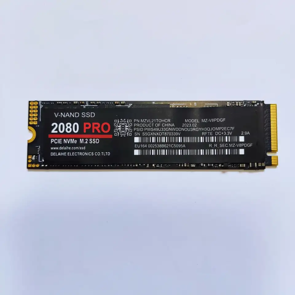 SSD накопитель, фотография 3