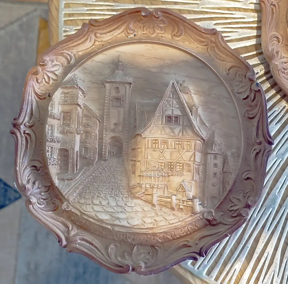 Сувенирная тарелочка Rothenburg из Германии, фотография 1