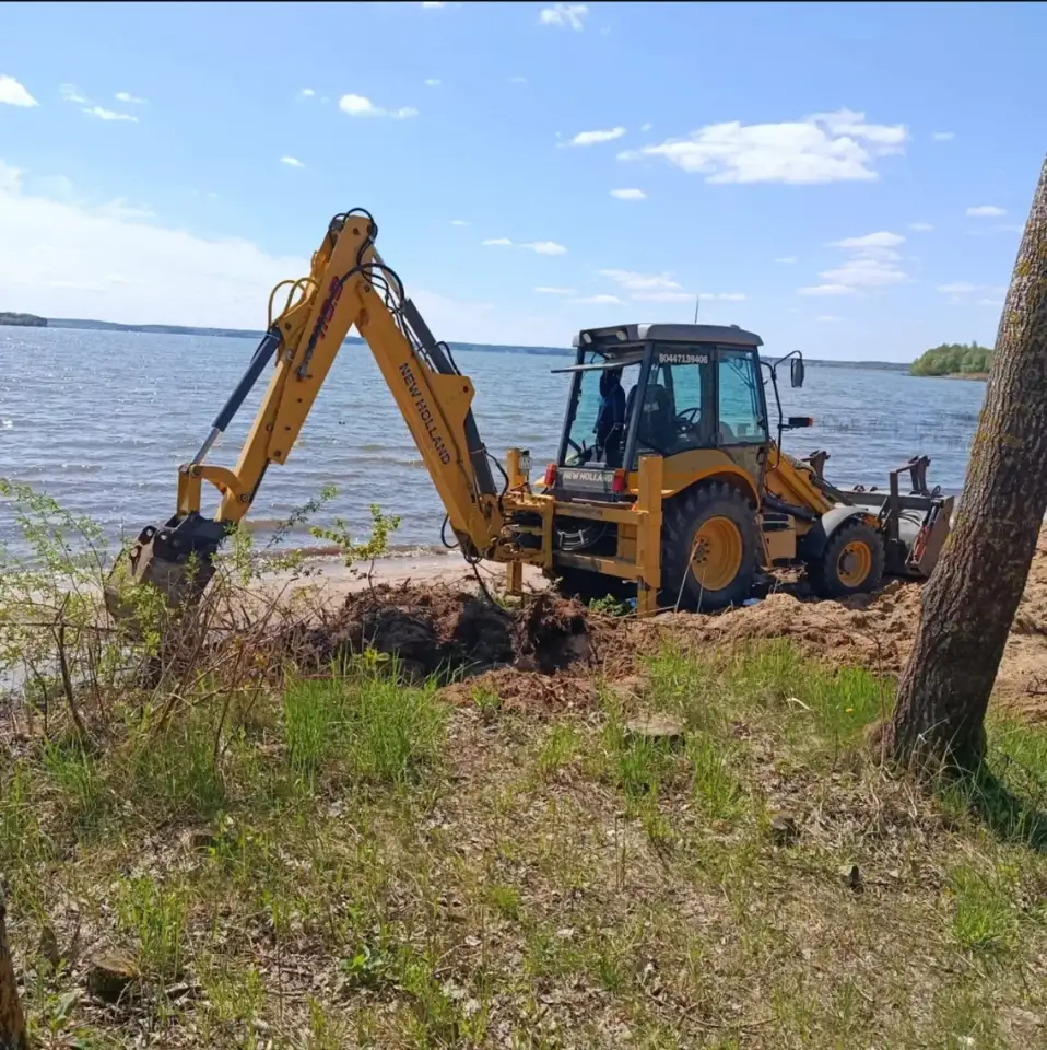 Аренда Экскаватор-погрузчик New Holland LB110B, фотография 1