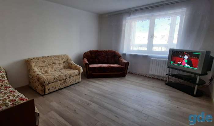 Двухкомнатная квартира аренда посуточно, Домейко 26,, фотография 2