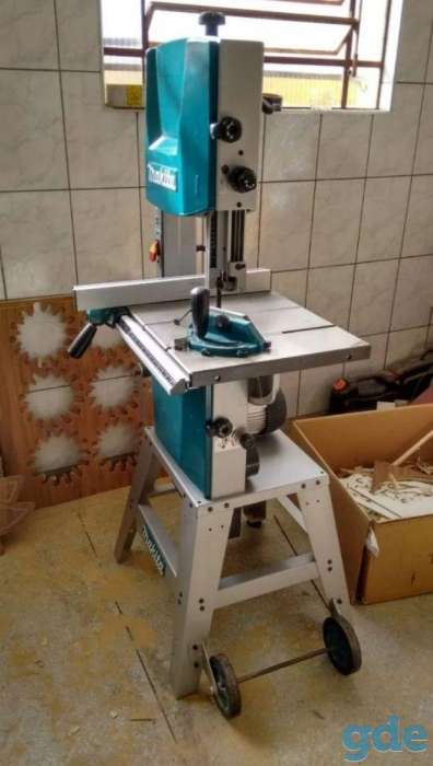 Ленточная пила Makita LB1200F, фотография 1