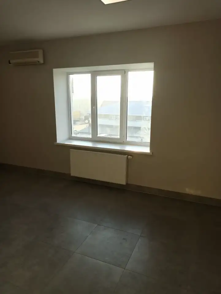 офисное помещение в аренду 22,5 кв.м., фотография 2
