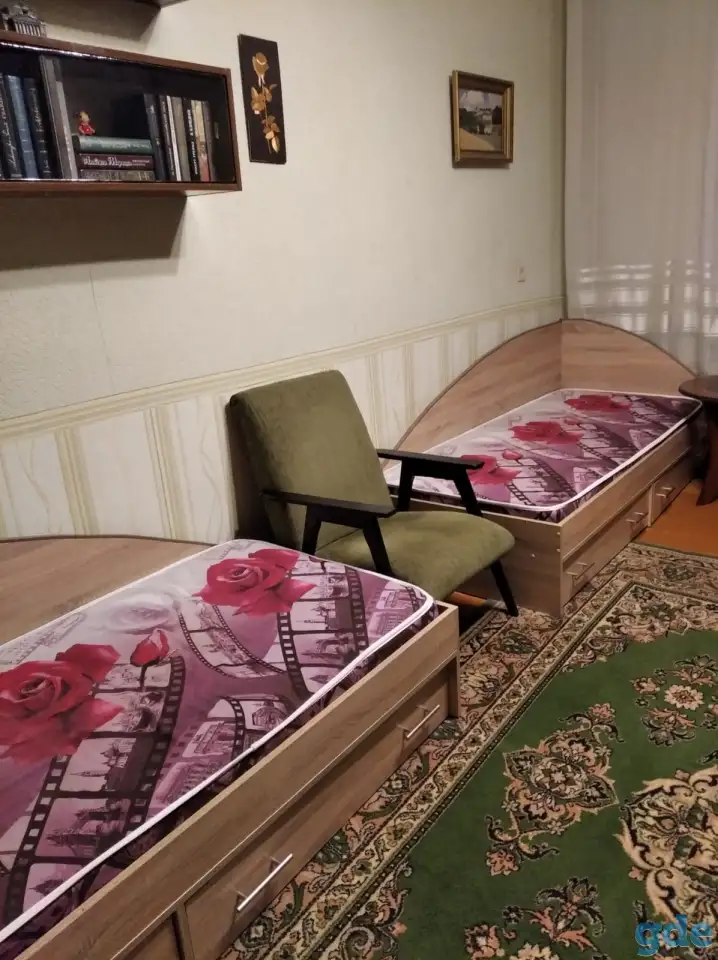 Сдаю комнату в двухкомнатной квартире, Ул. Красноармейская 34 а, фотография 1