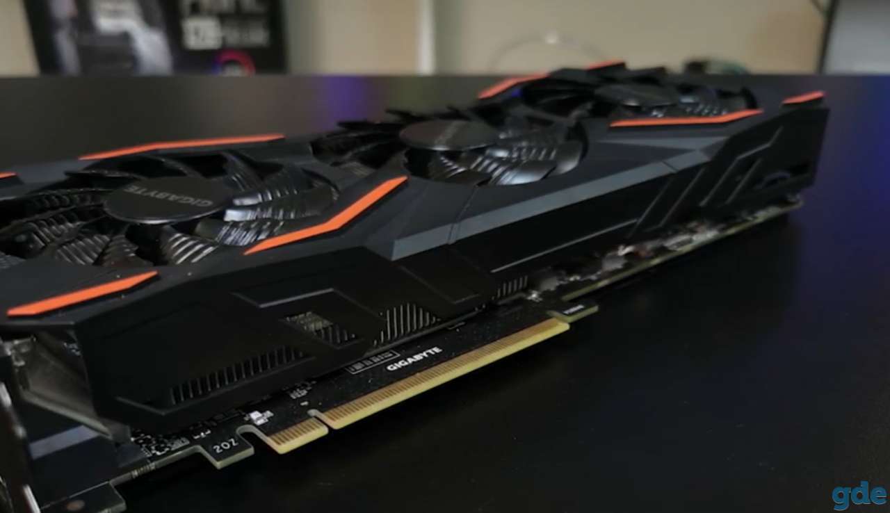 Видеокарта - GIGABYTE GTX 1080 Windforce OC (GV-N1080D5X-8GD), фотография 1