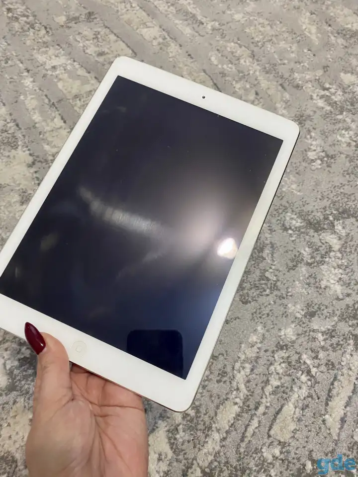 Планшет Apple iPad Air, фотография 2