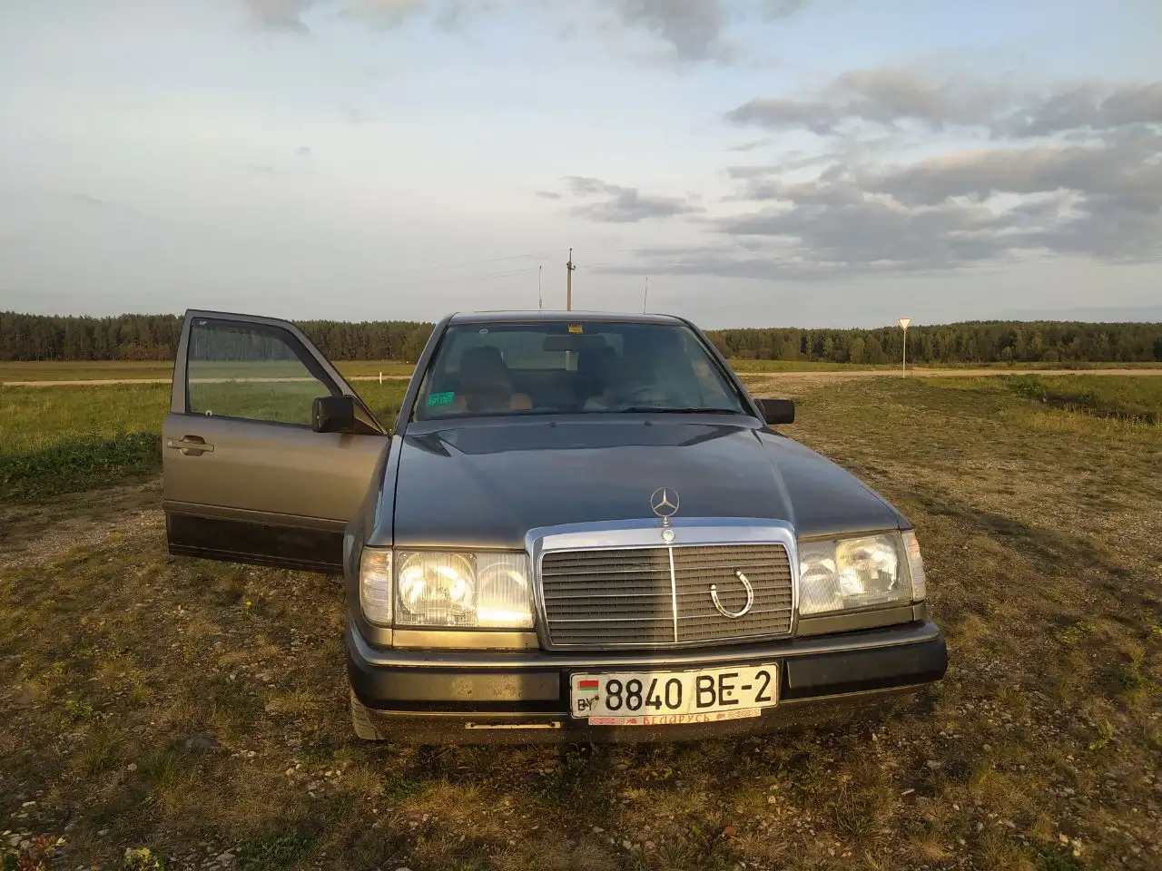Продам Мерседес 124 Mercedes-Benz E-Class, фотография 1