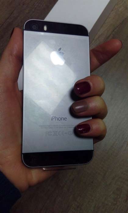 Iphone 5s 16 GB Space Gray, фотография 3