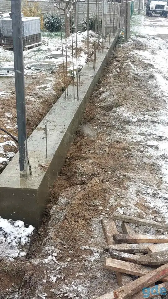 Фундамент под забор, фотография 4
