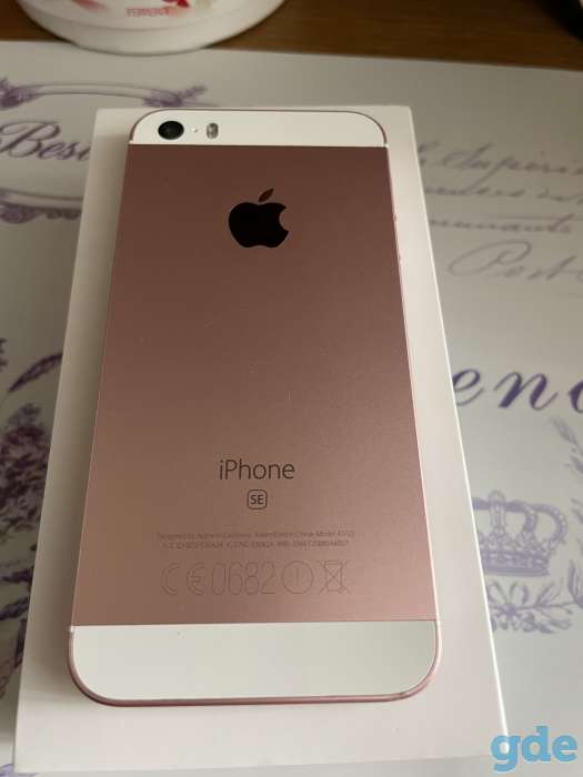 Смартфон Apple iPhone SE 32GB Rose Gold, фотография 3