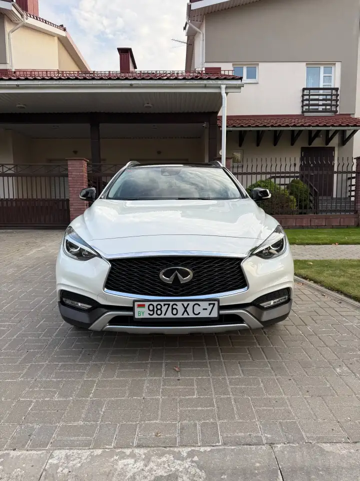 Infiniti QX30 2016, фотография 1