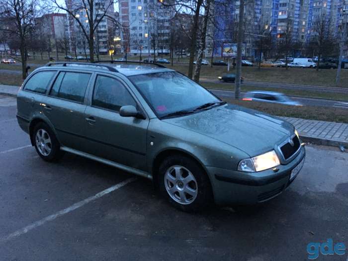 Шкода Октавия 2.0 бензин мкп 2000г., фотография 1
