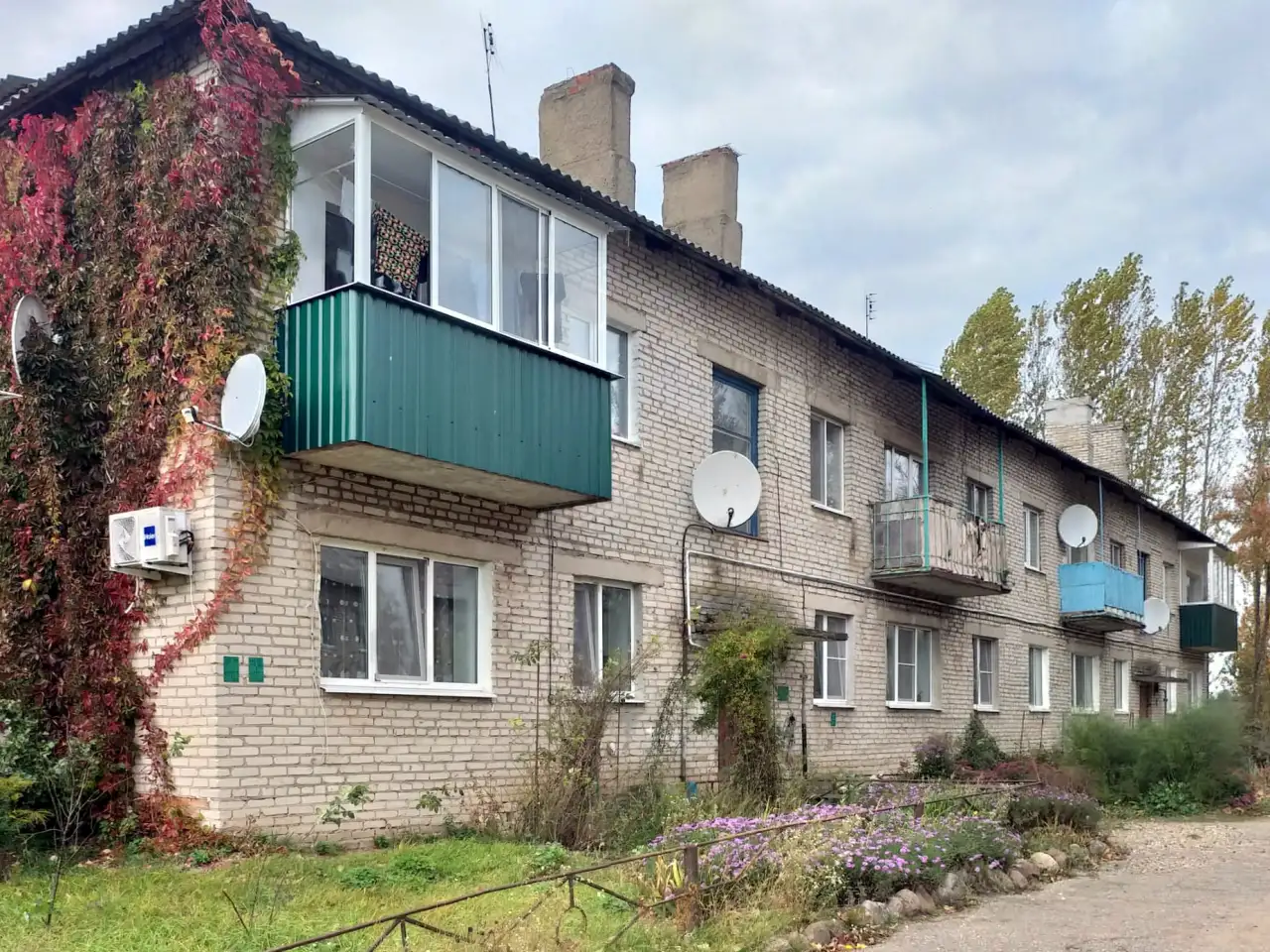 Продам квартиру в поселке в живописном месте у озера, фотография 11