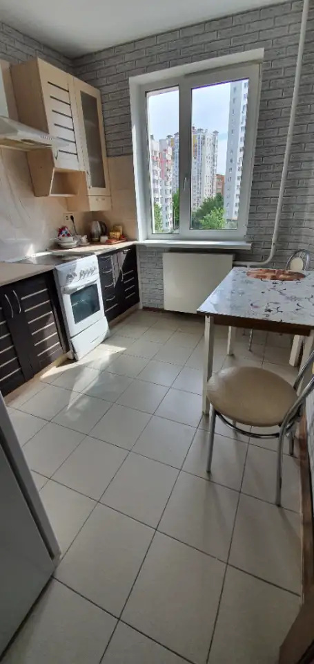 Продается 4-комн.кв., все раздельно, центр, Червякова 57, фотография 5