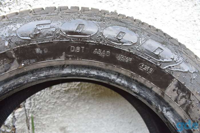 Зимние шины Good Year 186/65R15 88T, фотография 2