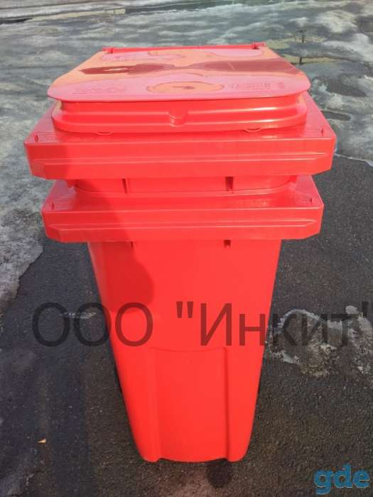 Контейнер для мусора на колесах на 120 л. красного цвета, фотография 1