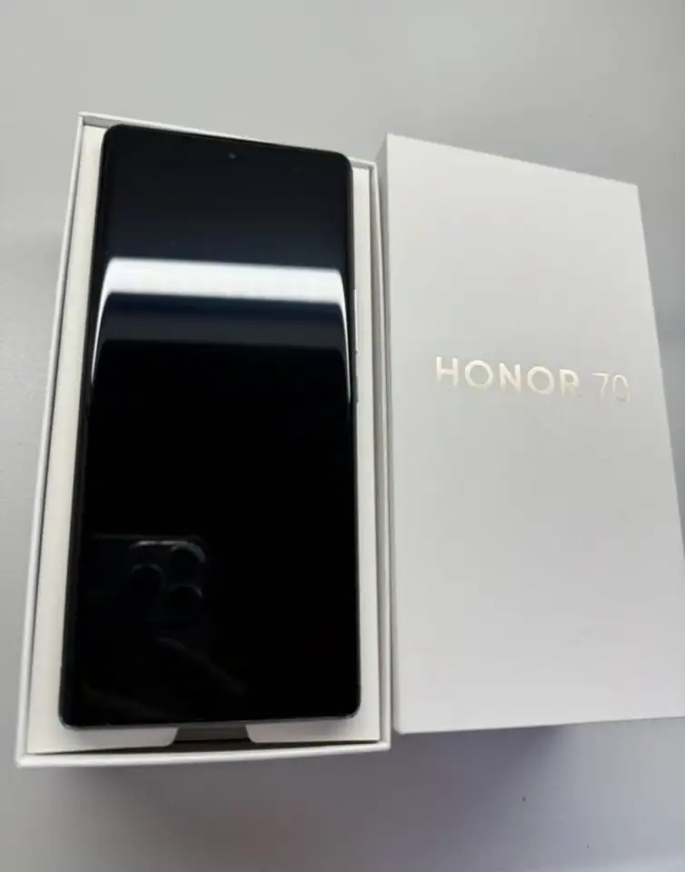 Смартфон Honor 70, фотография 1