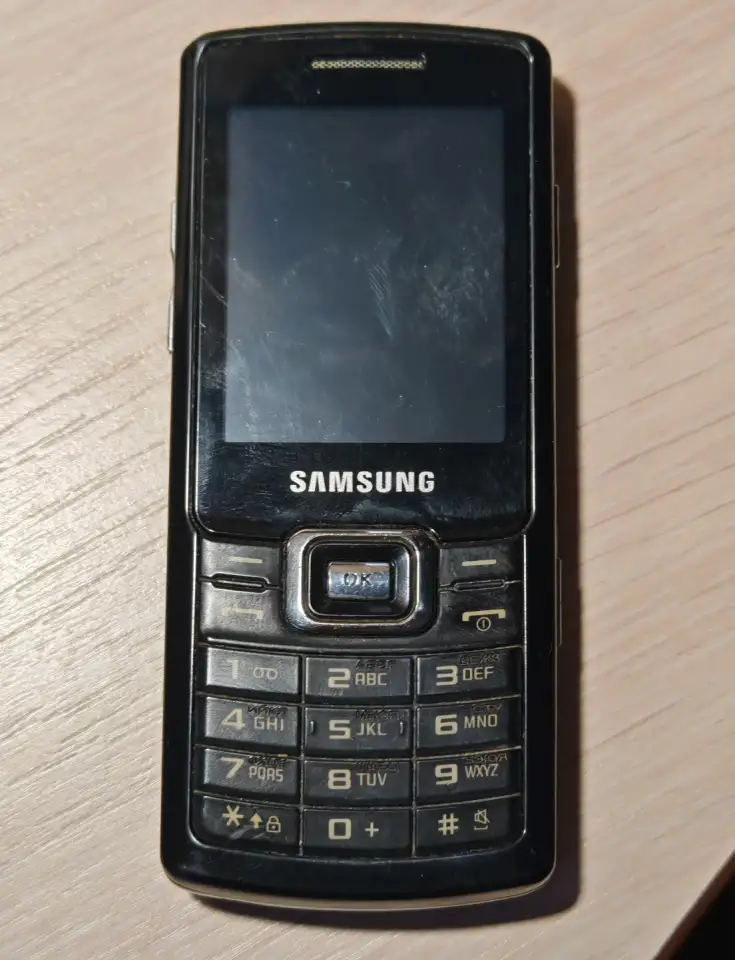 Телефон Samsung C5212 Duos, фотография 1