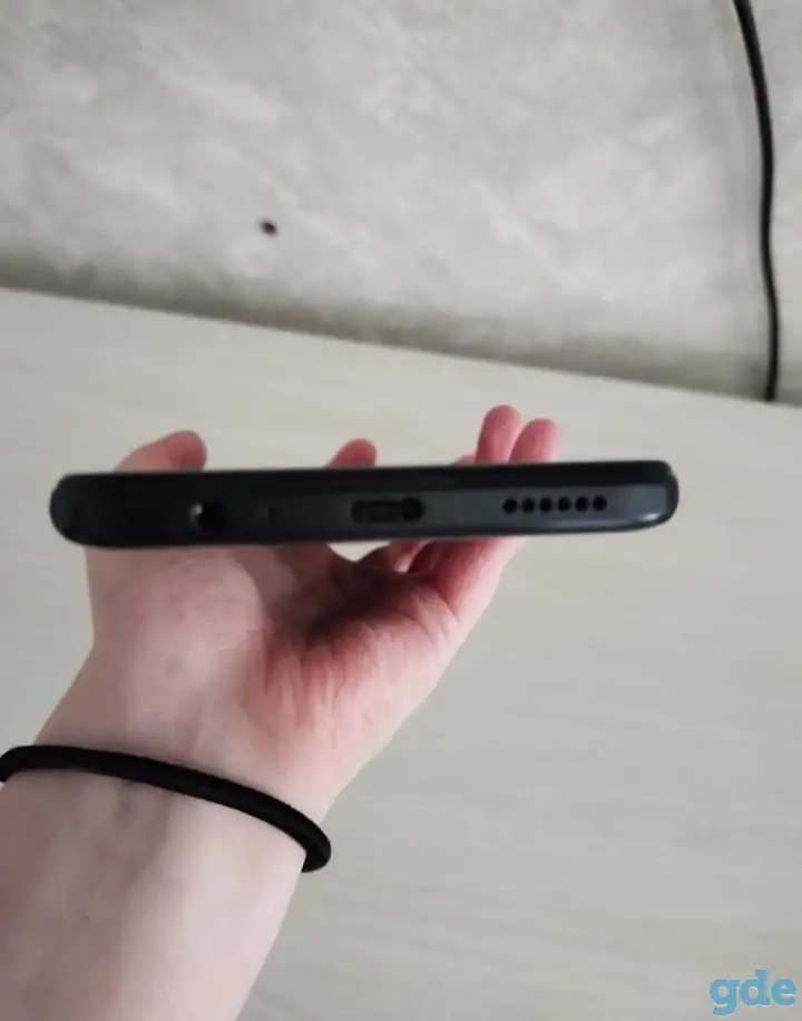 продаю HUAWEI nova Y70, фотография 3