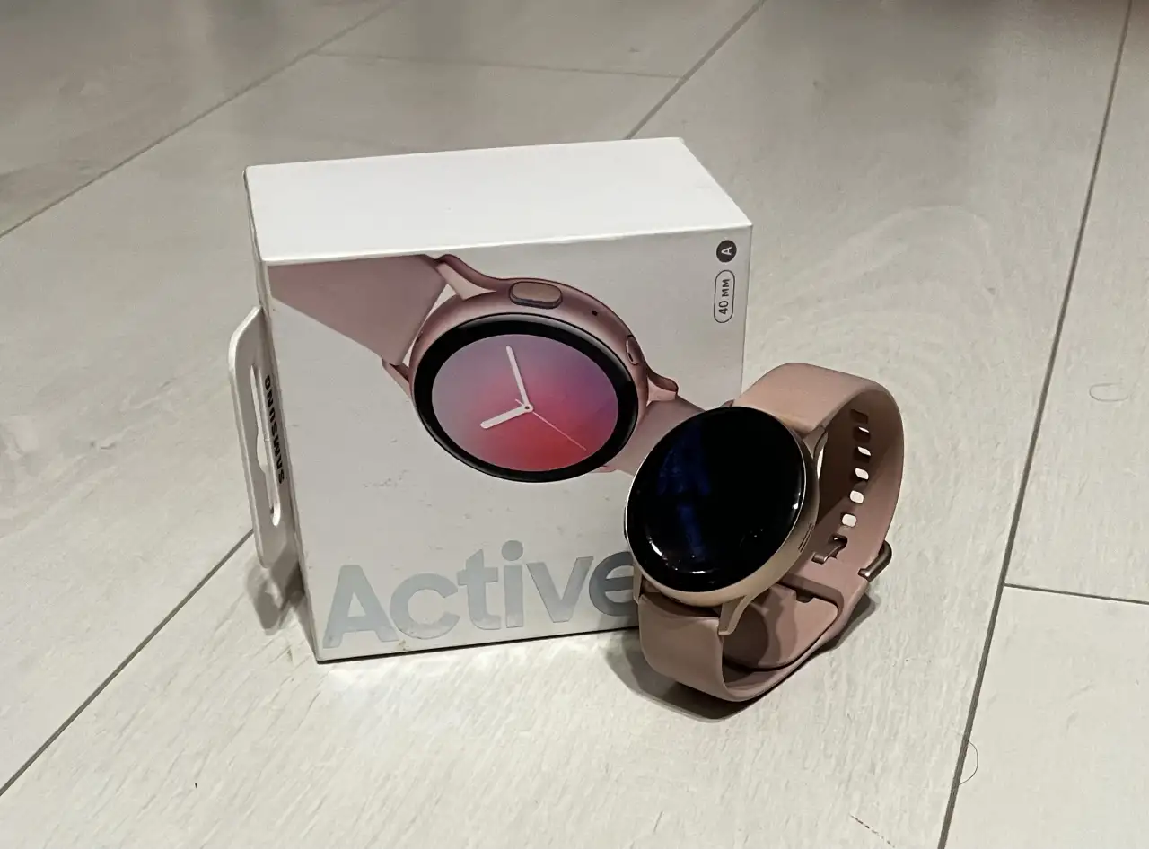 Умные часы Samsung Galaxy Watch Active2 40мм ., фотография 1