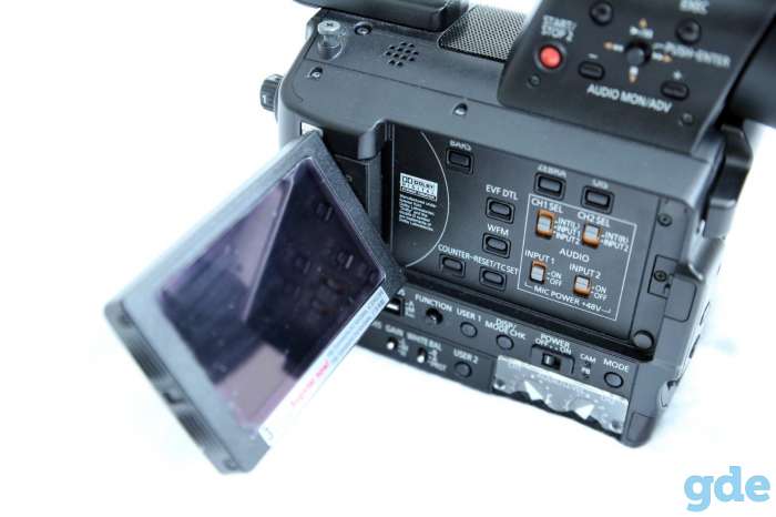 Видеокамера Panasonic AG-AF1007, фотография 7