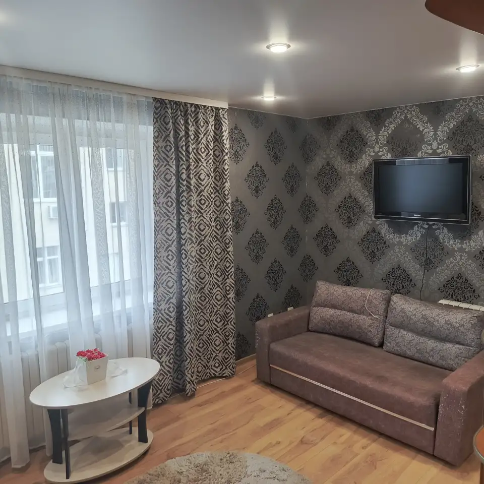 Квартира на сутки в центре г.Речица, фотография 1