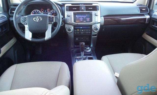 2016 Toyota 4Runner Limited, фотография 4