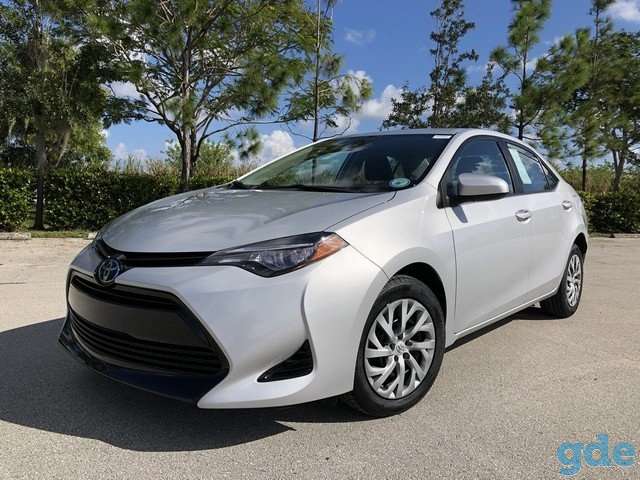 Toyota corolla 2017, фотография 2