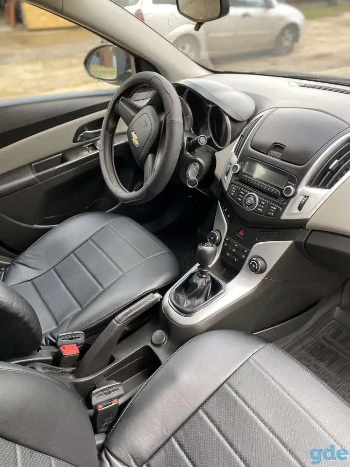 Автомобиль Chevrolet Cruze, фотография 6