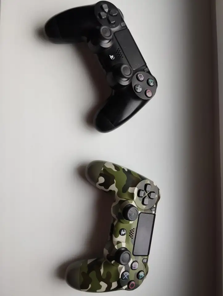 Игровая приставка PS4 Slim 1Tb, фотография 1