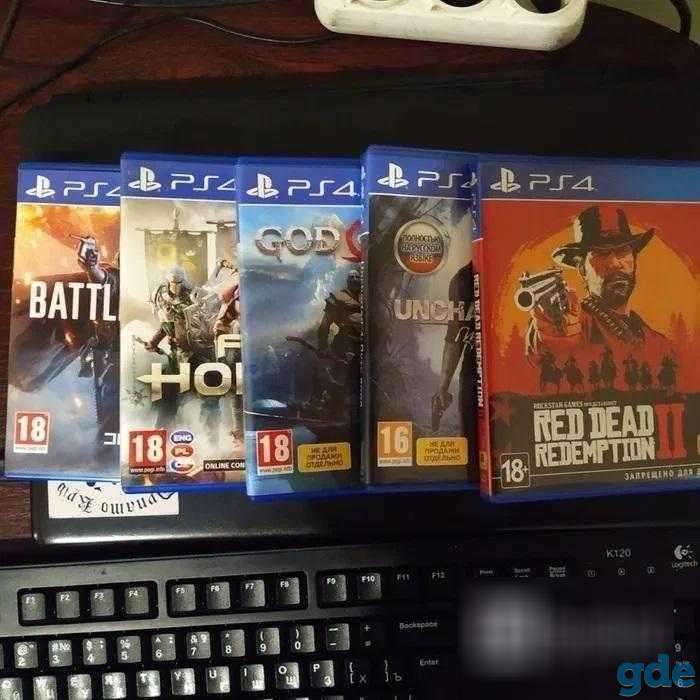 Sony Playstation 4 Pro 1 TB, фотография 2