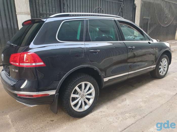 Volkswagen Touareg, 3.0 дизель, 2015 г.в., фотография 5