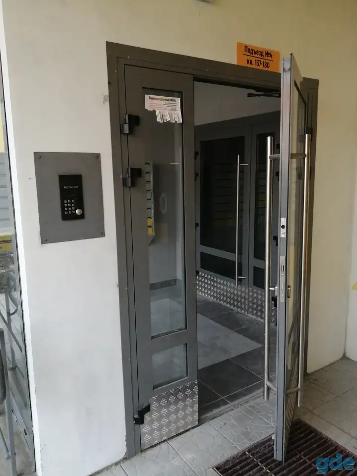 Продам новую квартиру в живописном районе. ., фотография 12