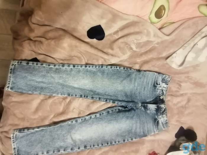 Продам джинсы - бананы на детей 9 - 10 лет - по номеру, фотография 1