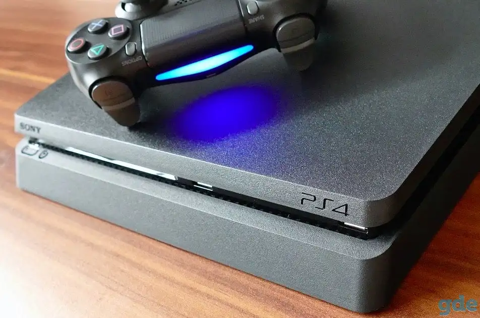 Sony PlayStation 4 Slim 1TB, фотография 1