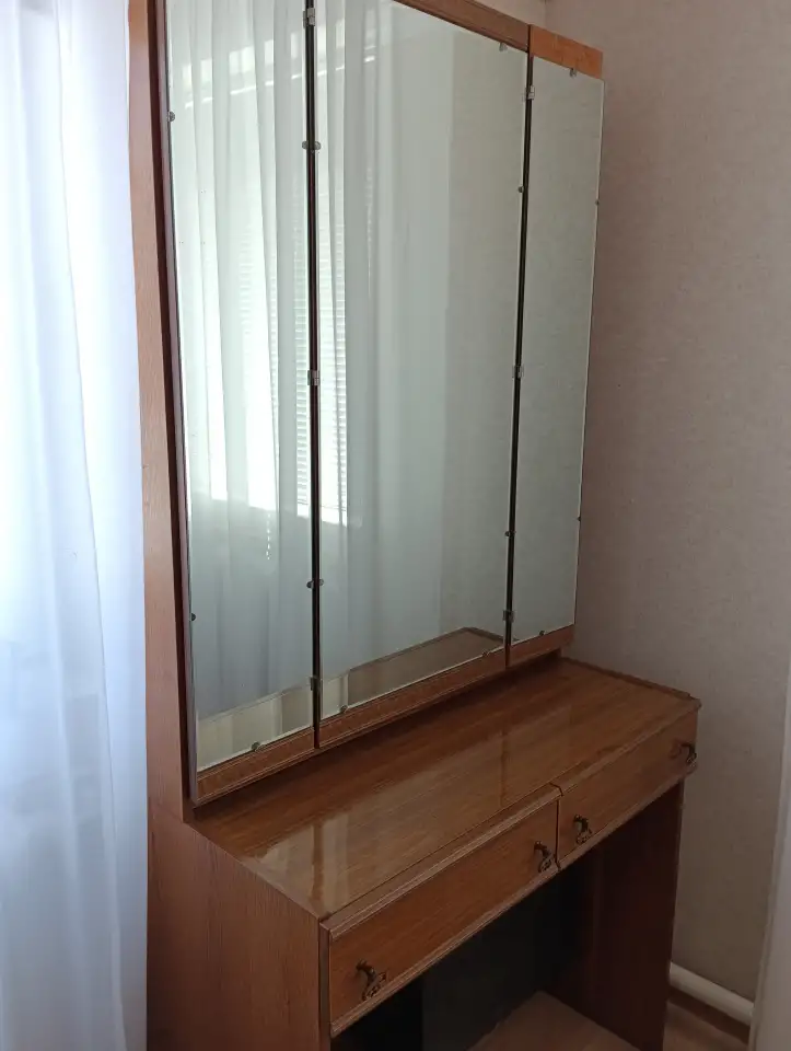 Продам спальный гарнитур бу, фотография 1