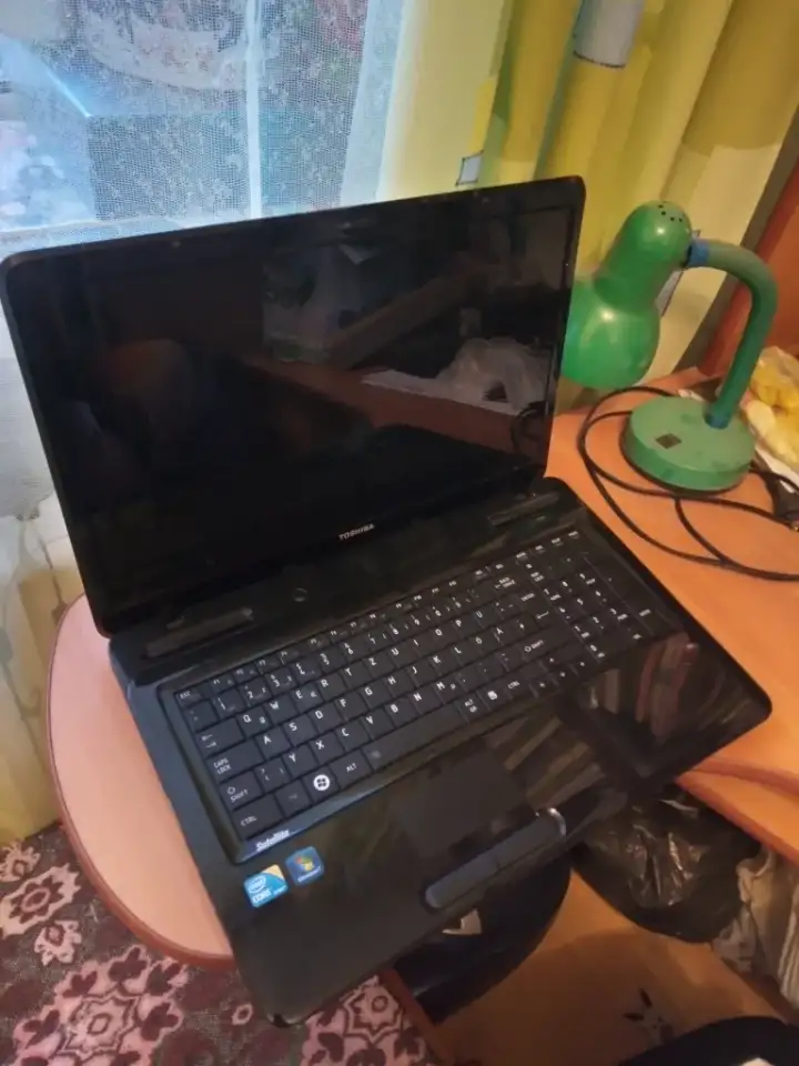 Продаю ноутбук Toshiba Satellite L670 Только из Германии, все родное Intel, как новый, made in Germany, 4gb Ram, 320gb H, фотография 1