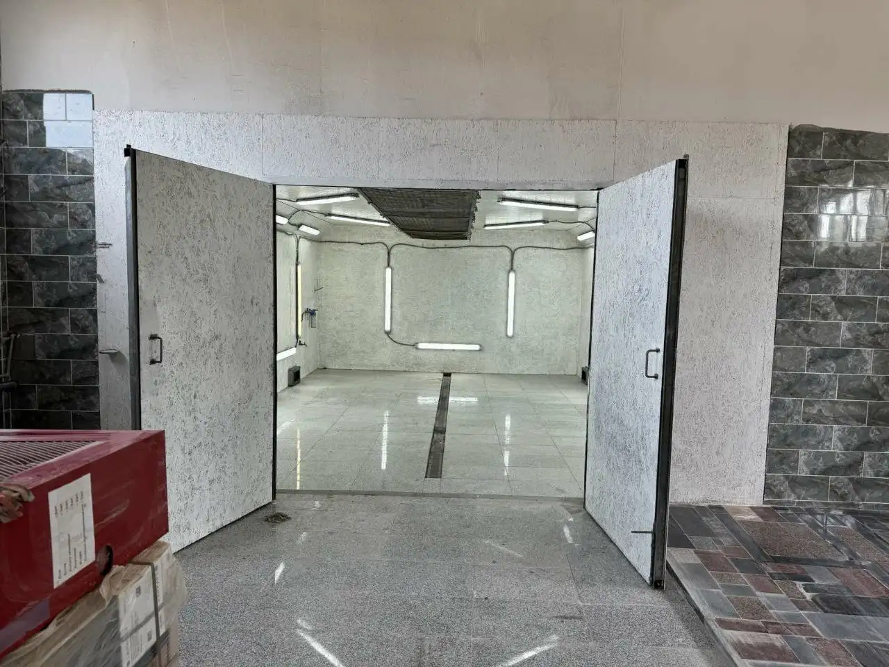 Снять автосервис склад, производственное помещение, д. Ковердяки, ул. Трудовая Брестский р-н, Брестская область, фотография 6