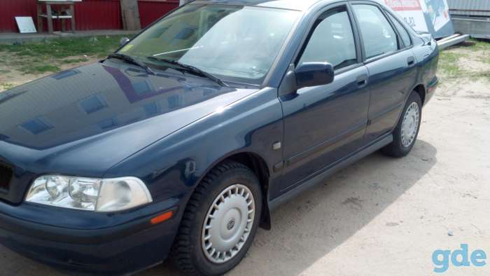 Volvo S40  1998г, фотография 3
