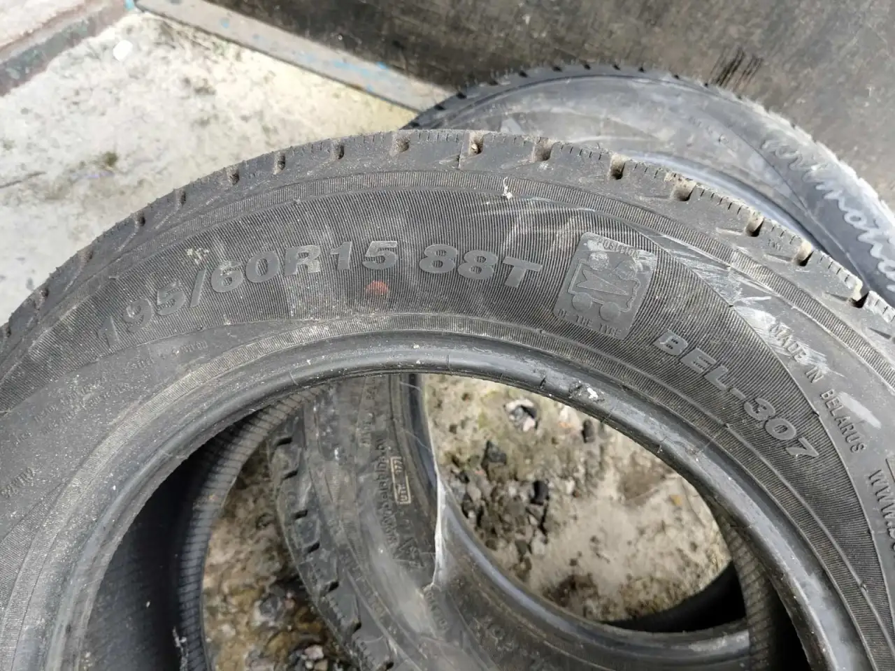 Продам зимнюю резину, фотография 3