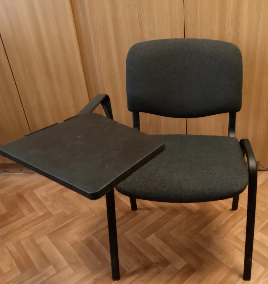 Распродажа офисной мебели, фотография 1