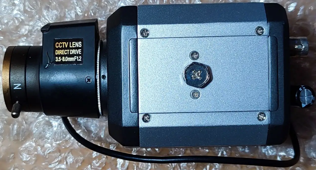 Видеокамеры LTV CMH-400 и LTV-CDH-421W, фотография 3