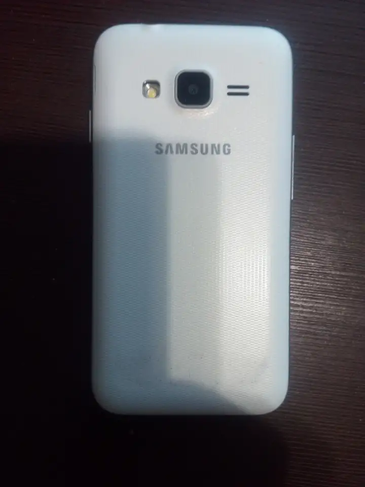 продам Samsung Galaxy j1 Mini, фотография 2