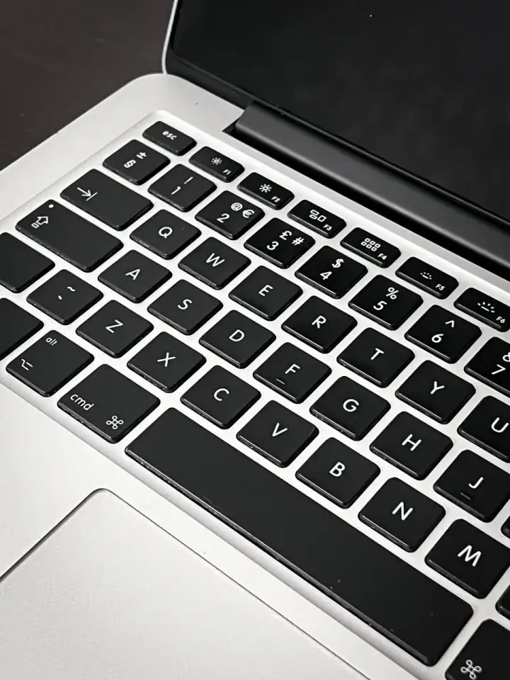 Apple MacBook Pro 13, фотография 4