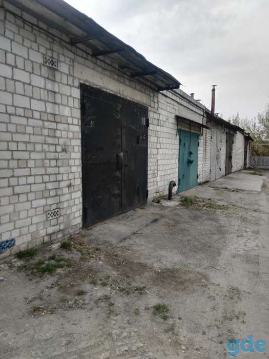 Продам капитальный гараж в Мозыре 