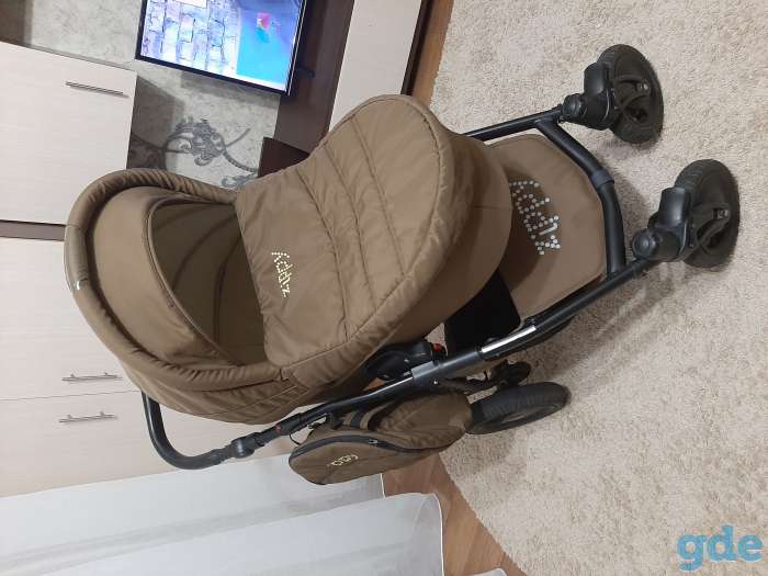 Коляска Zippy Sport, фотография 1