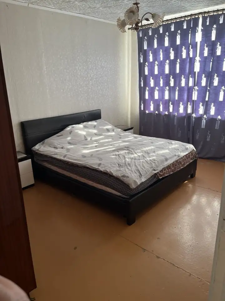 Продаётся трёхкомнатная квартира по адресу: г.Барань, ул.Оршанская, д.9, фотография 1