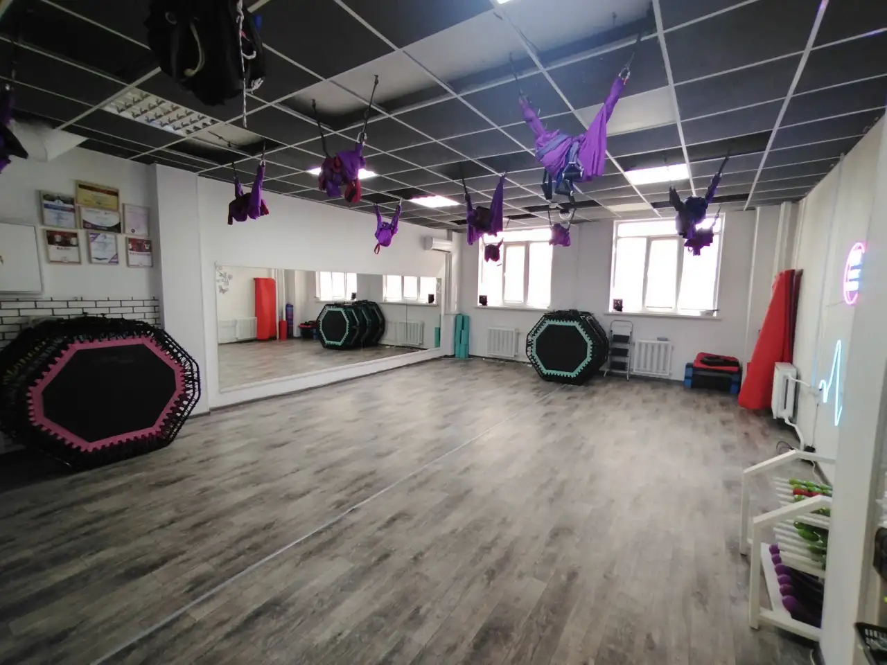 Продажа готового бизнеса - студия аэройоги и фитнеса, фотография 4