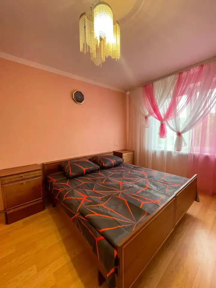 Квартира на сутки в Слониме с хорошим ремонтом, ул.Ершова, д.20, фотография 1