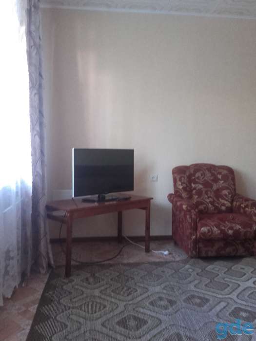 СДАМ КВАРТИРУ ПОСУТОЧНО В НОВОЛУКОМЛЕ, ЭНЕРГЕТИКОВ 20, фотография 2