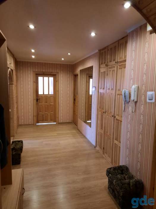 Продам 4х комнатную квартиру, м-н Молодёжный д 24, фотография 1